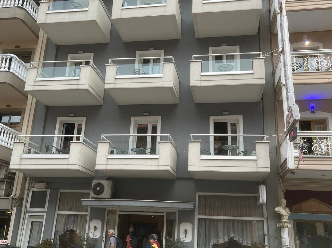 Alexiou Hotel主图