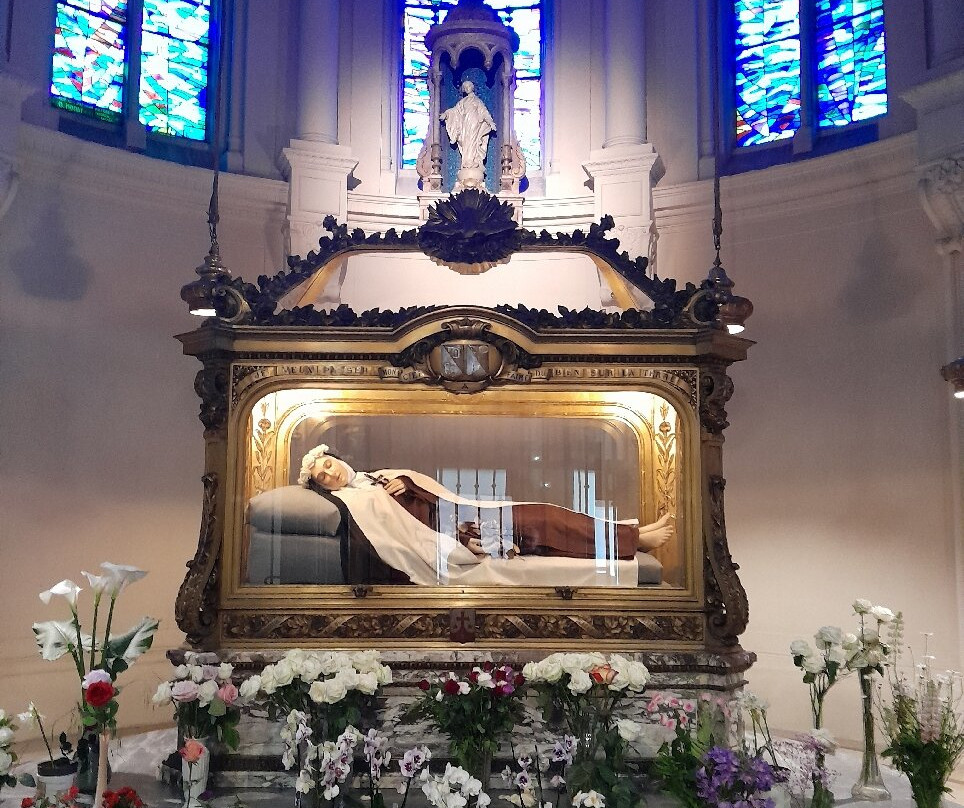 Carmel de Lisieux景点图片