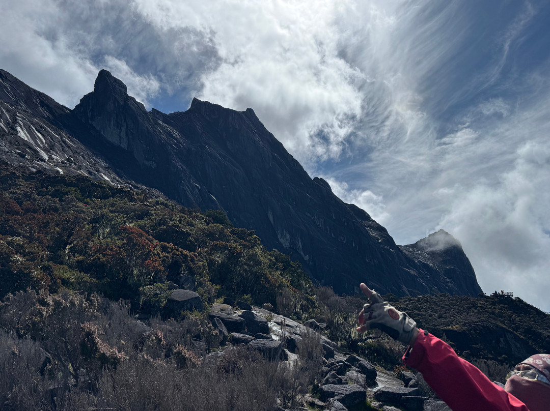 Let's Climb Mount Kinabalu-亚庇区必去景点