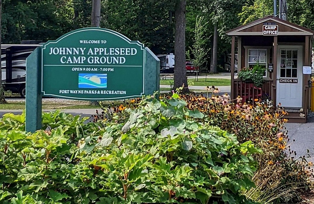 Johnny Appleseed Memorial Park-韦恩堡必去景点