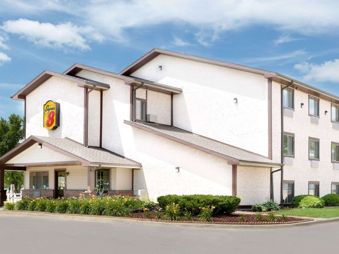 Super 8 by Wyndham Boone