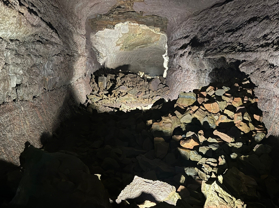 The Lava Tunnel-雷克雅未克必去景点