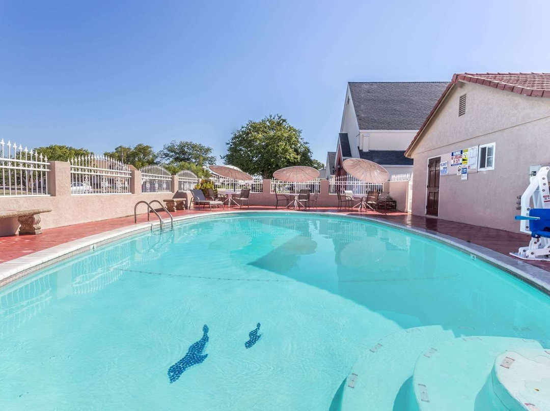 默塞德酒店住宿-Travelodge by Wyndham Merced Yosemite