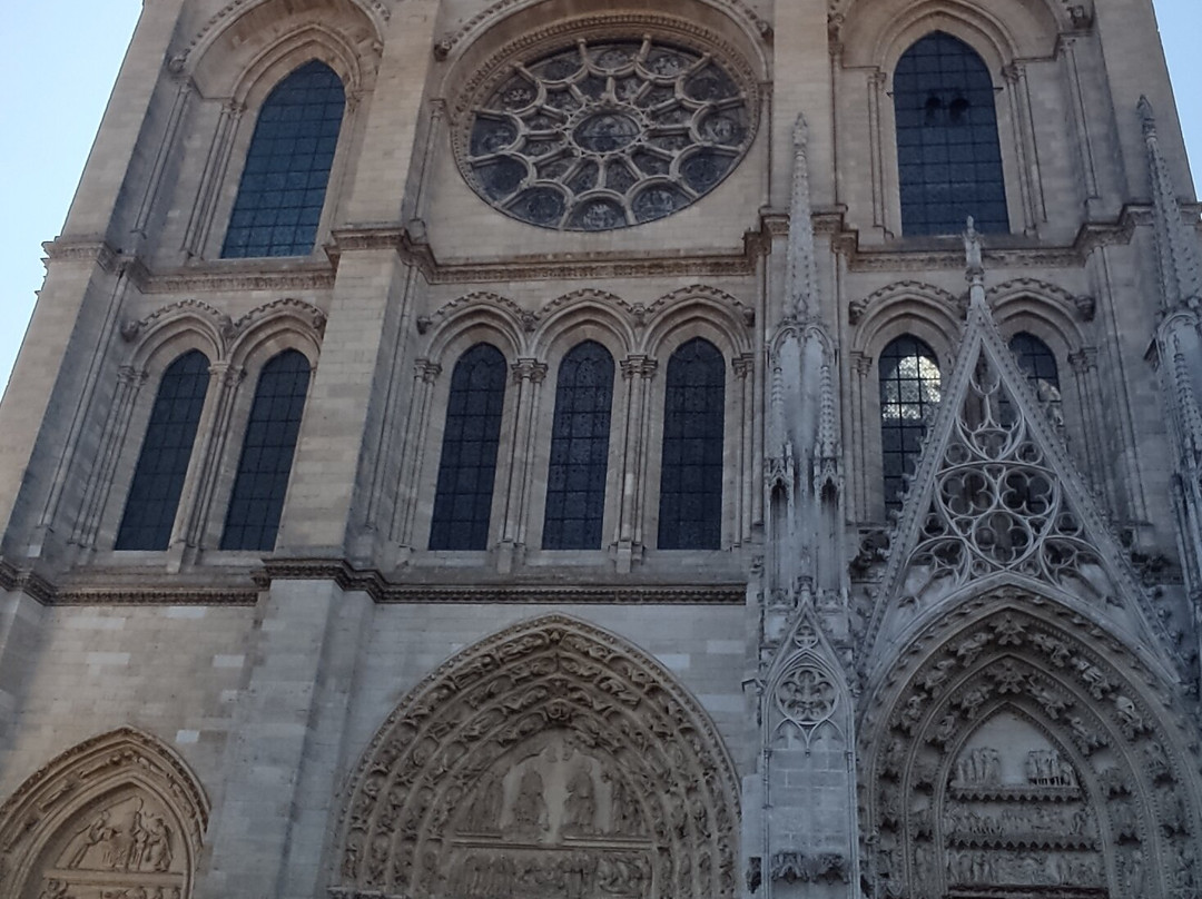 Collegiale Notre-Dame de Mantes-la-Jolie-芒特拉若利必去景点