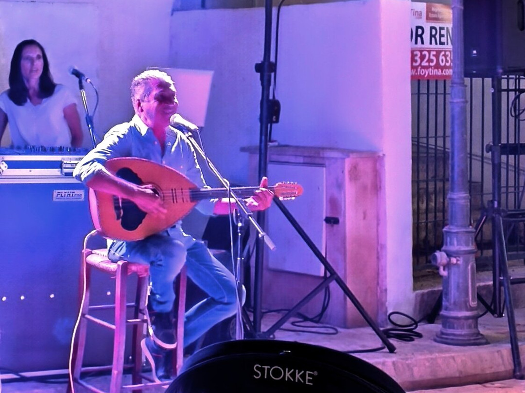 O'Vrakas Gifts-皮索里必去景点