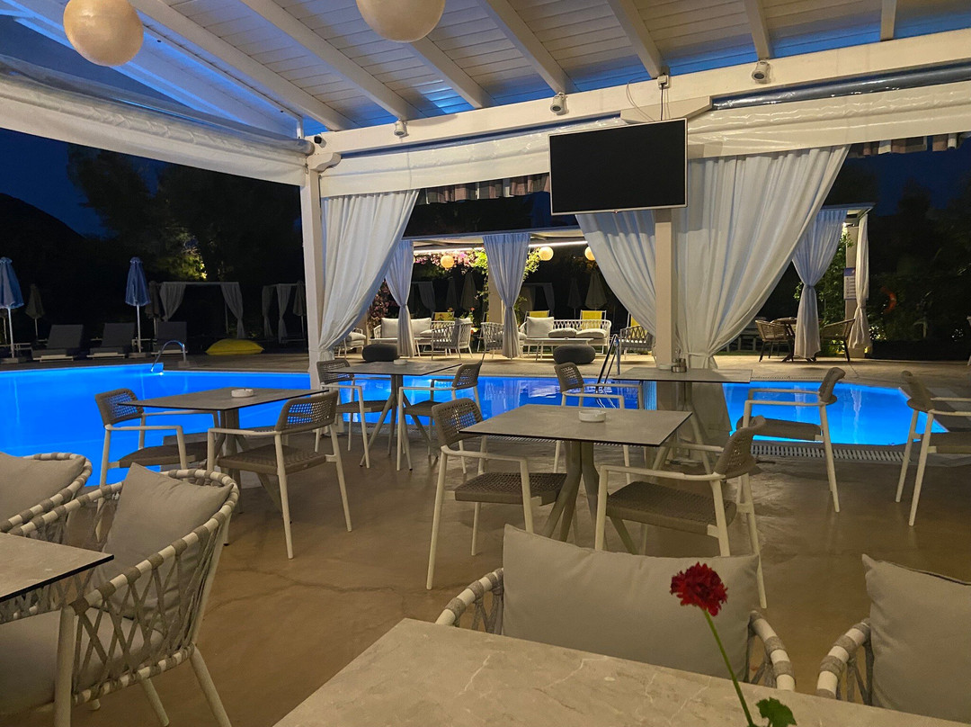 George Hotel Nidri