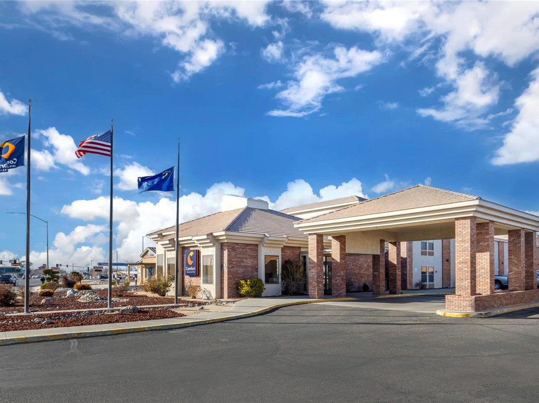 Fernley酒店住宿-Comfort Inn & Suites near Fallon Naval Air Station