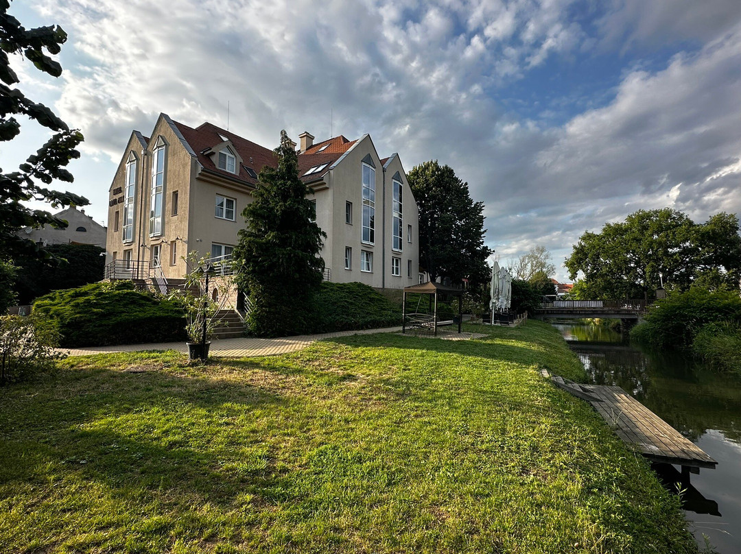 拉佳塔酒店主图