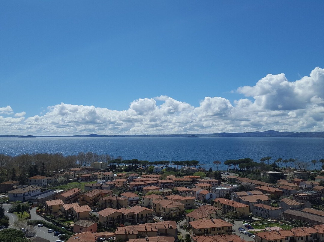 Castello Rocca Monaldeschi-博尔塞纳必去景点