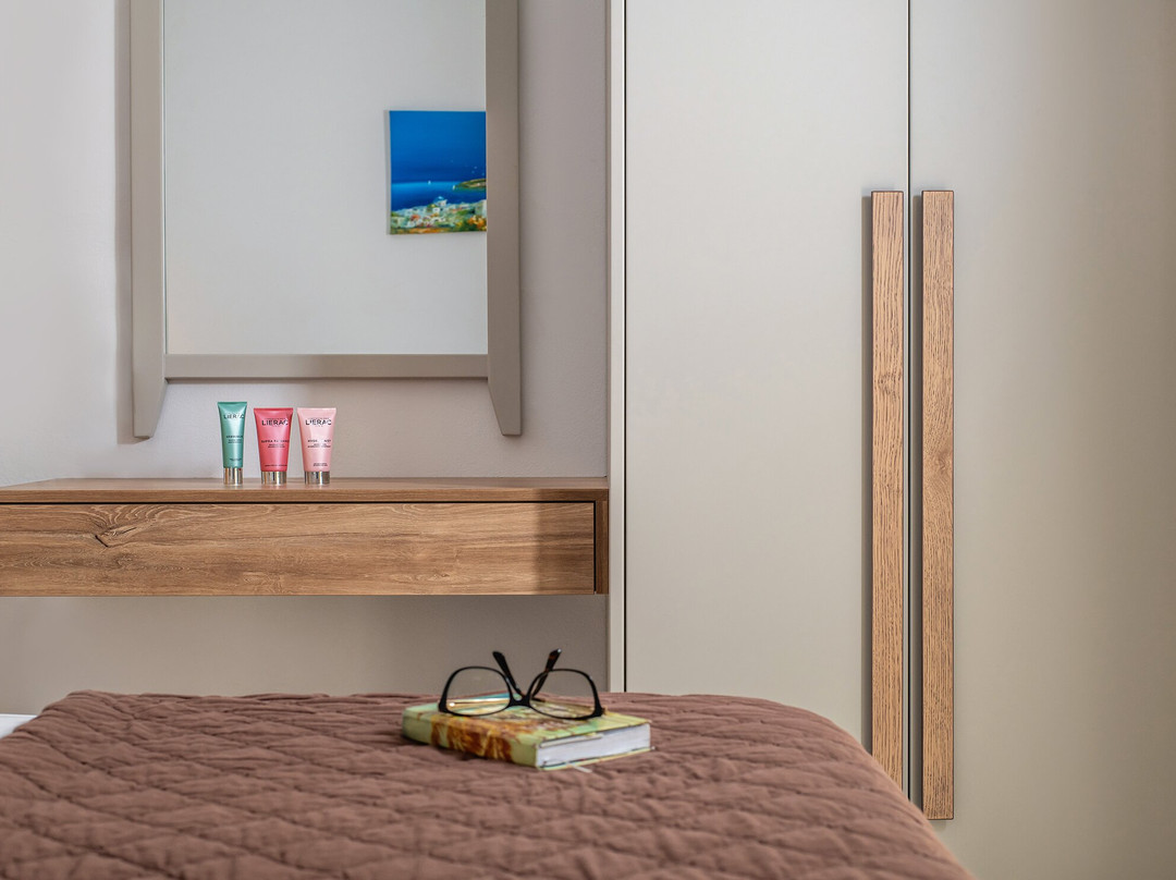 Belvedere Village主图