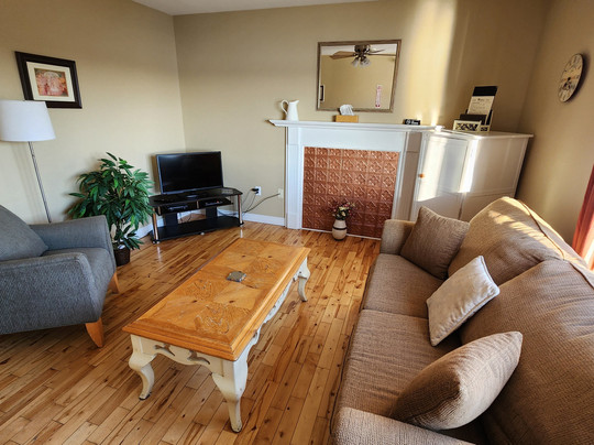 奥贝格湾风套房酒店主图