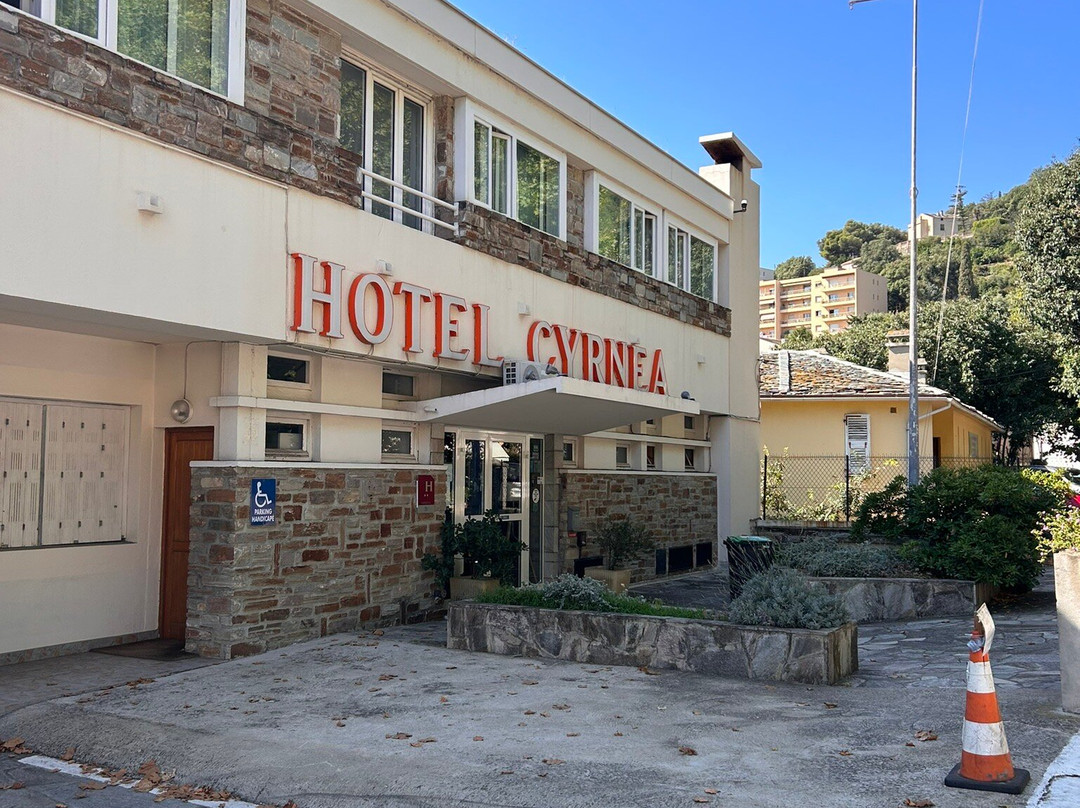 Hotel Cyrnea主图