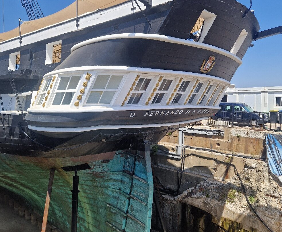 Fragata D. Fernando II e Gloria-阿尔马达必去景点