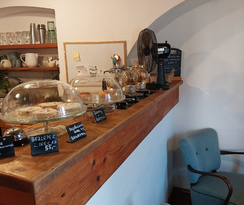 Kavarna na kozim placku主图