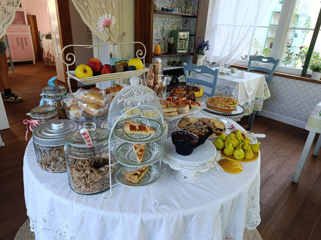 Rose e Merletti主图