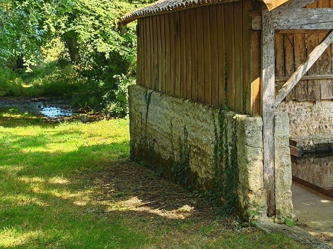 Fontaine - Lavoir De Rigaudon-Soudan必去景点