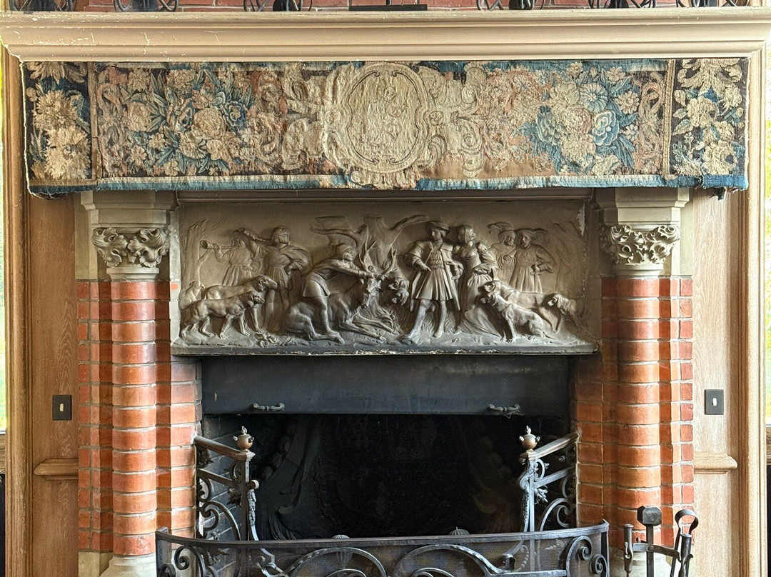 Chateau Mont Suzey主图