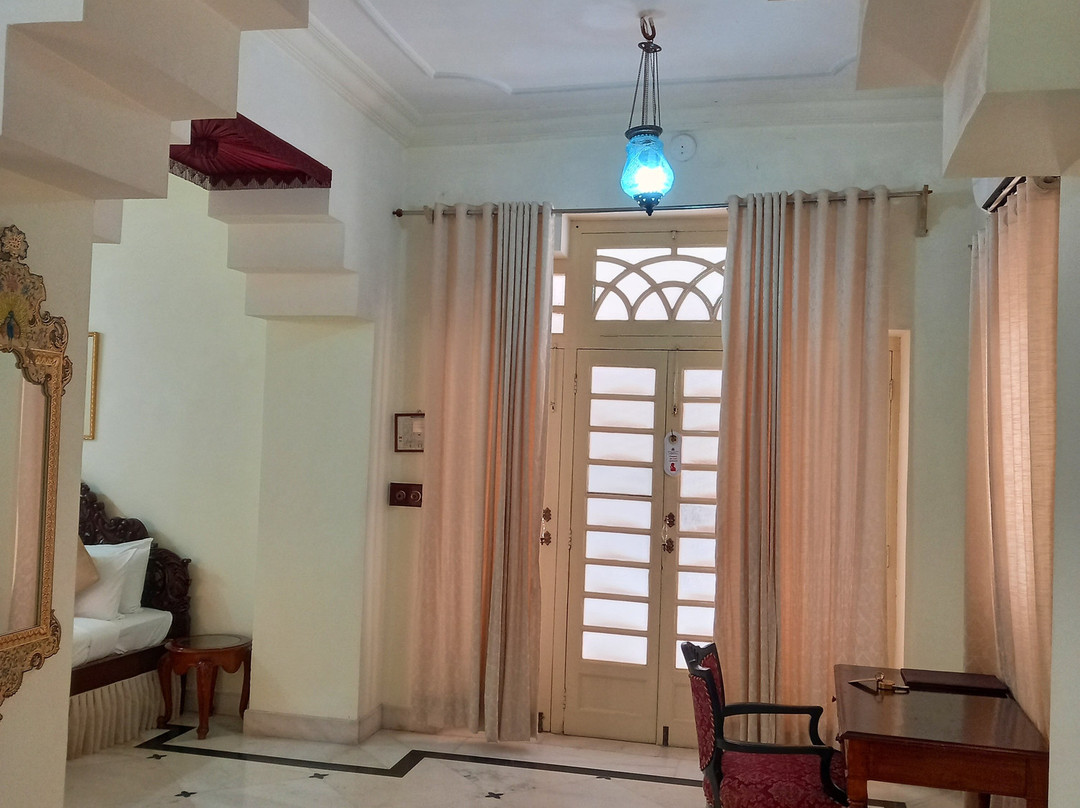 拉克西米尼瓦斯宫酒店主图