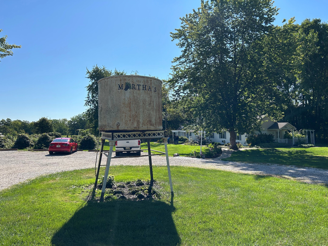 Martha's Vineyard Bed & Breakfast主图