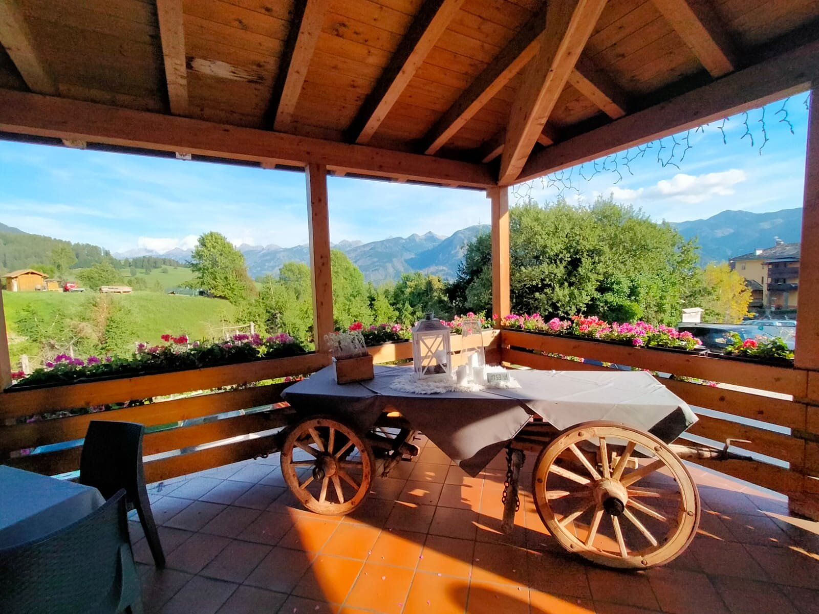 比恩威里阿拉洛查酒店-官方