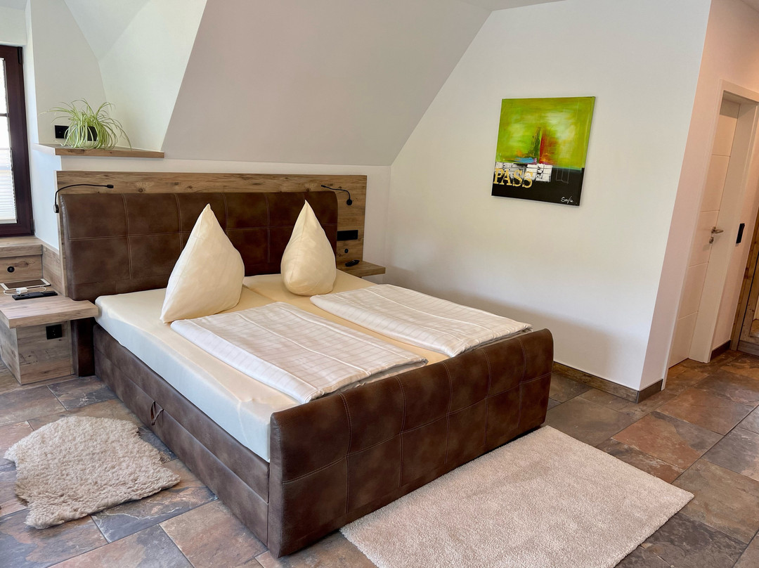 Hotel Garni Cafe Im Hamm主图