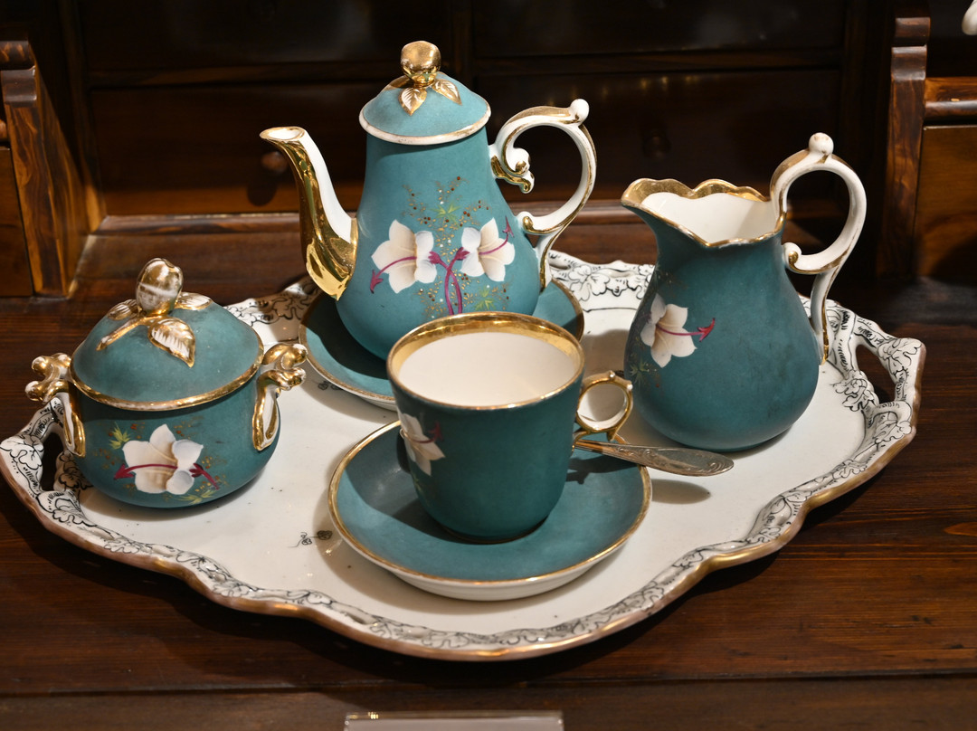 Museum of Porcelain-Walbrzych必去景点