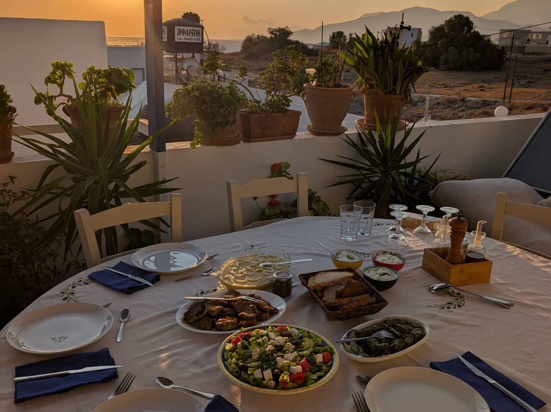 Cooking with Nathalie-Kalamaki必去景点