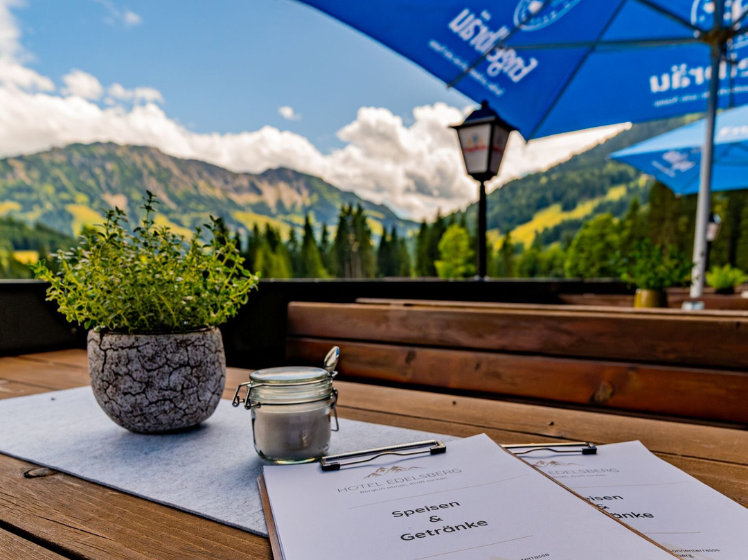 Berg- und Aktivhotel Edelsberg主图