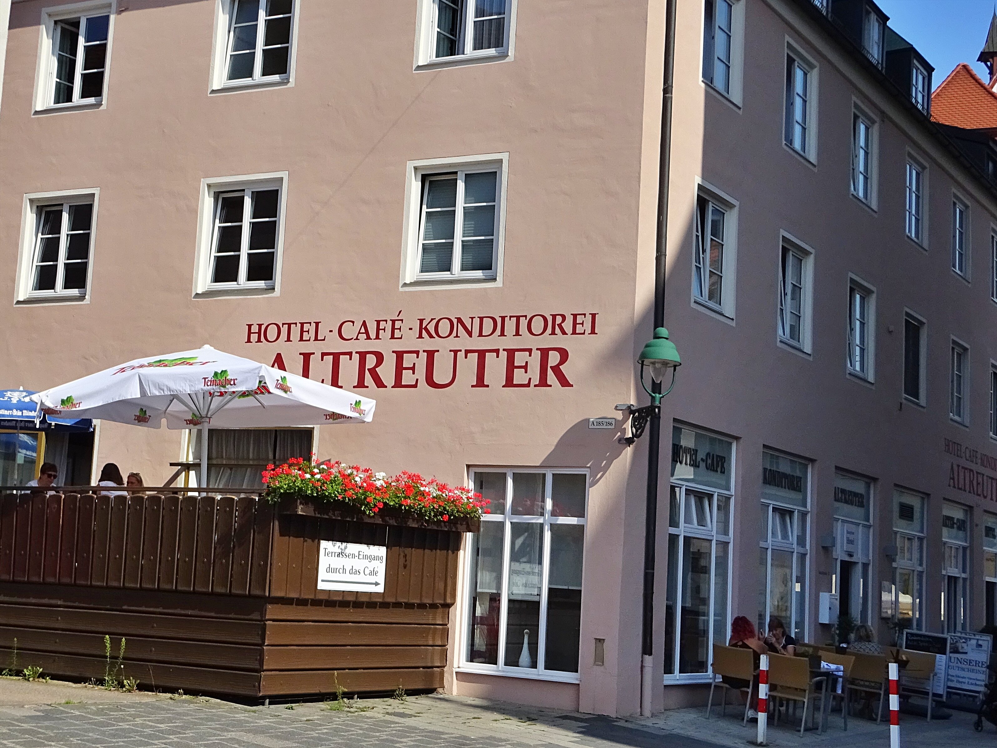 Altreuter Cafe Hotel Konditorei Patisserie-浴室