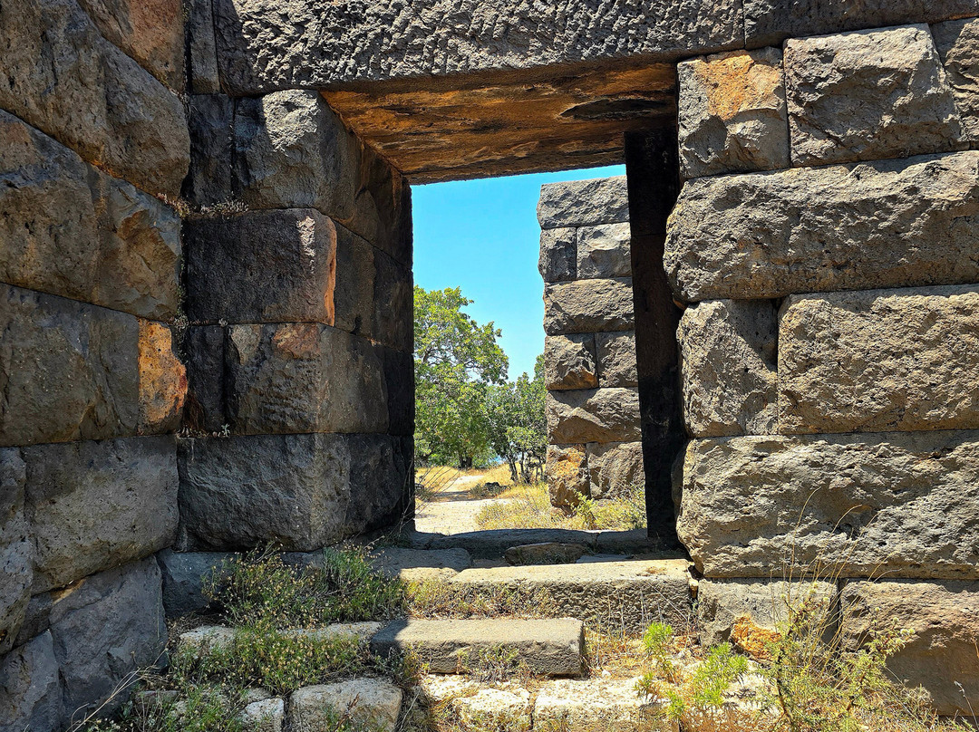 Paleokastro-Mandraki必去景点