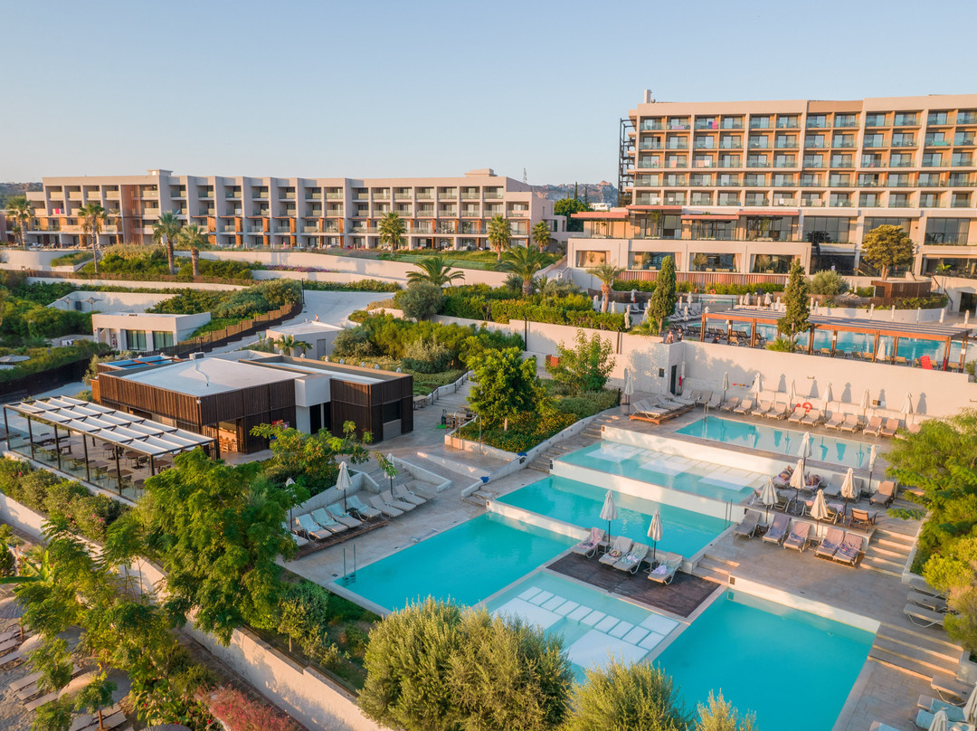 Helea Lifestyle Beach Resort主图