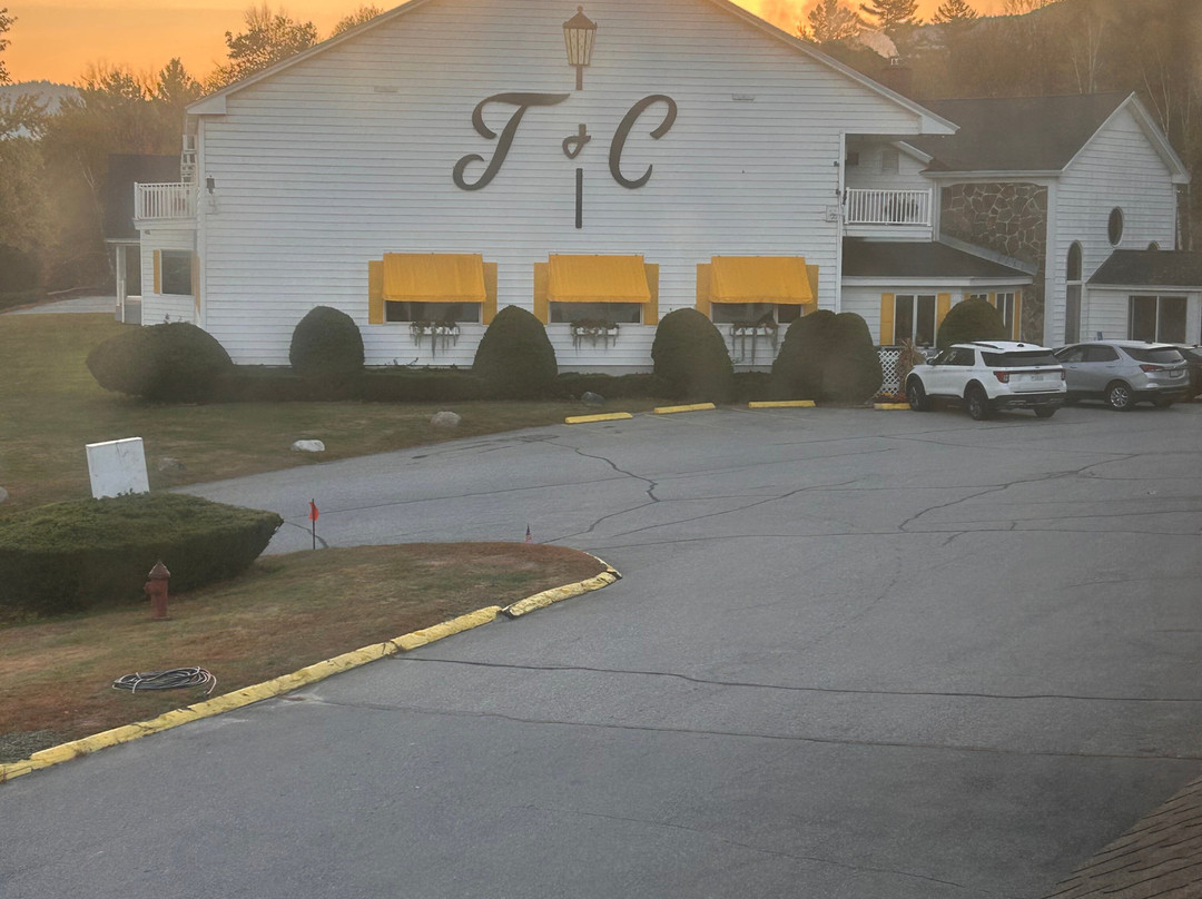 Town & Country Inn And Resort主图