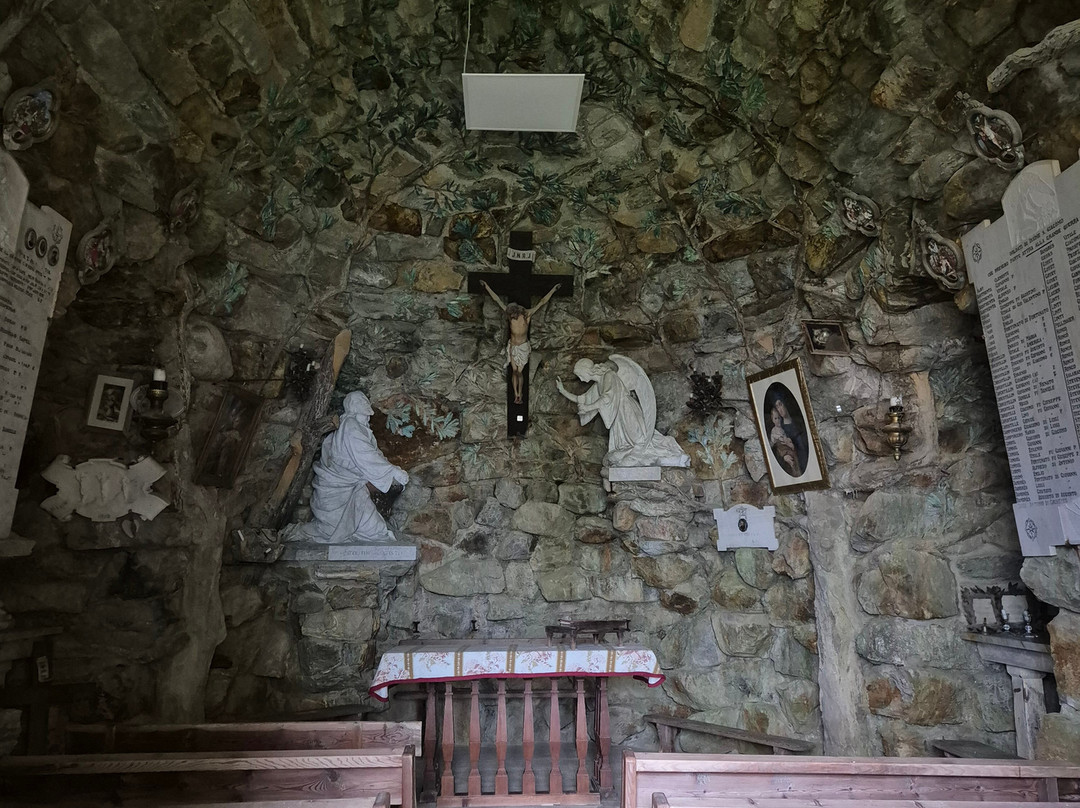 La Grotta Della SS. Agonia del Divin Salvatore-Issime必去景点