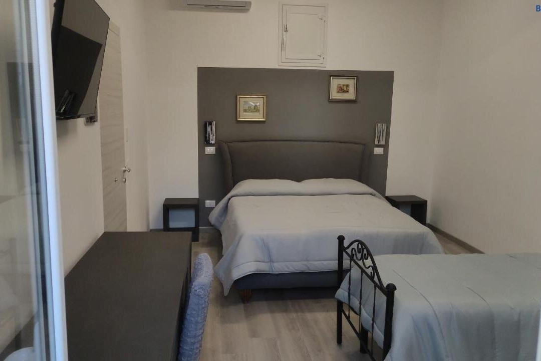 La Rondine Bed