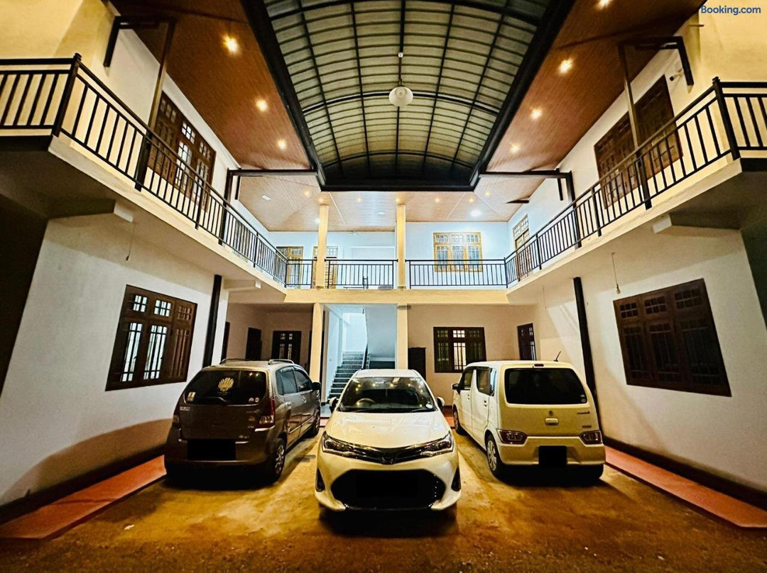 Shanthi Apartments