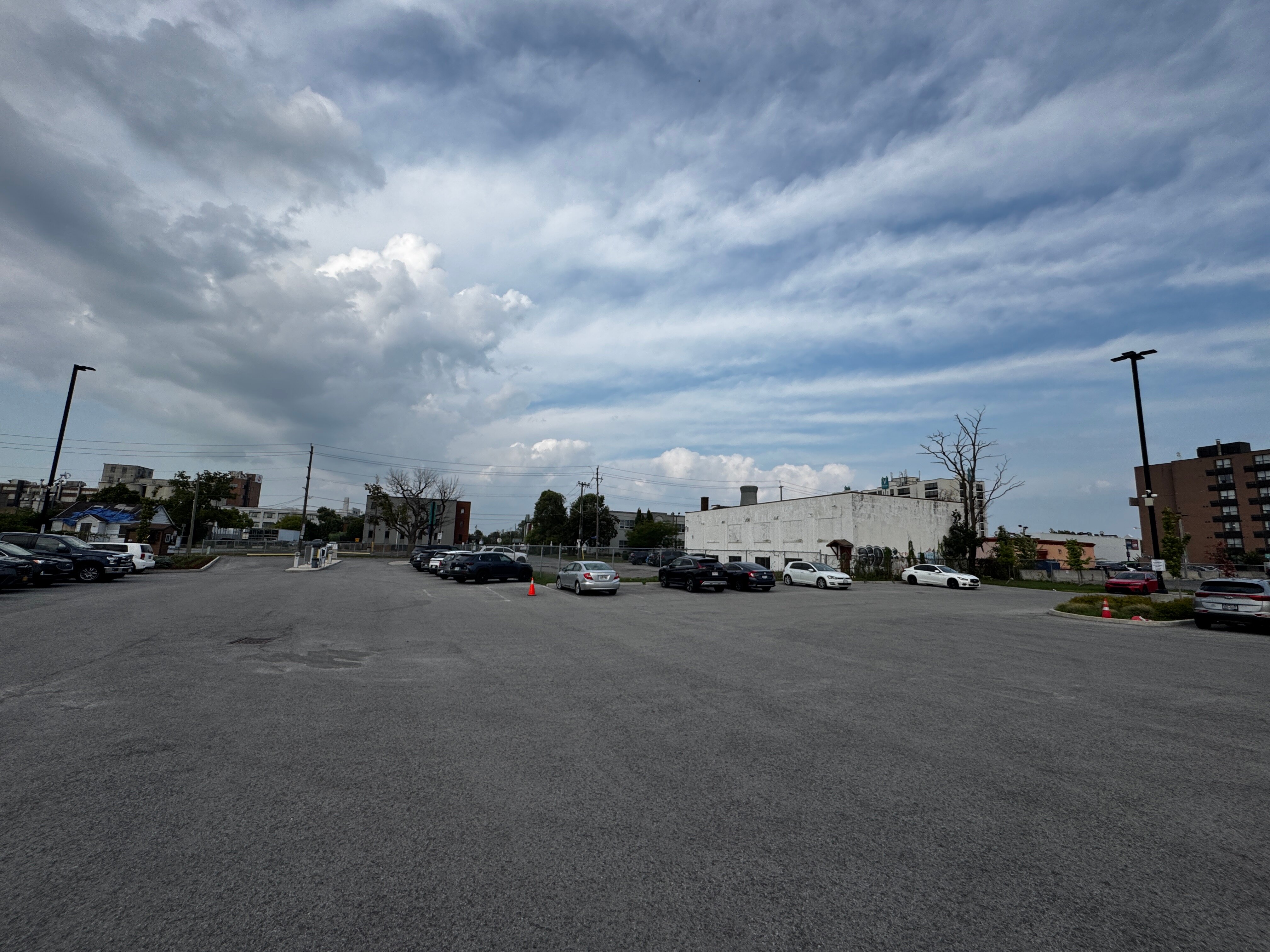 帝国酒店和套房-官方