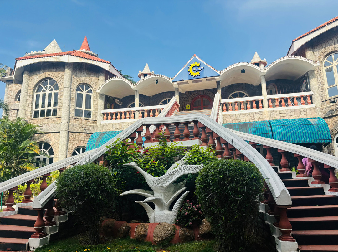 名流俱乐部酒店主图