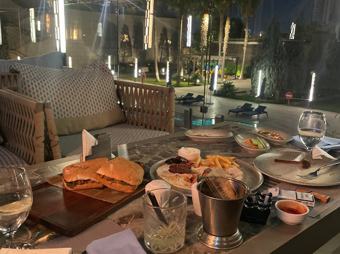 埃尔比勒罗塔纳酒店主图