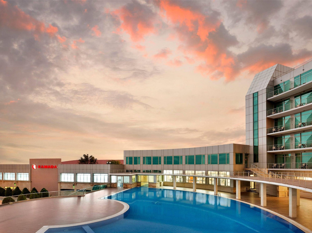 Sangachal酒店住宿-Ramada by Wyndham Baku