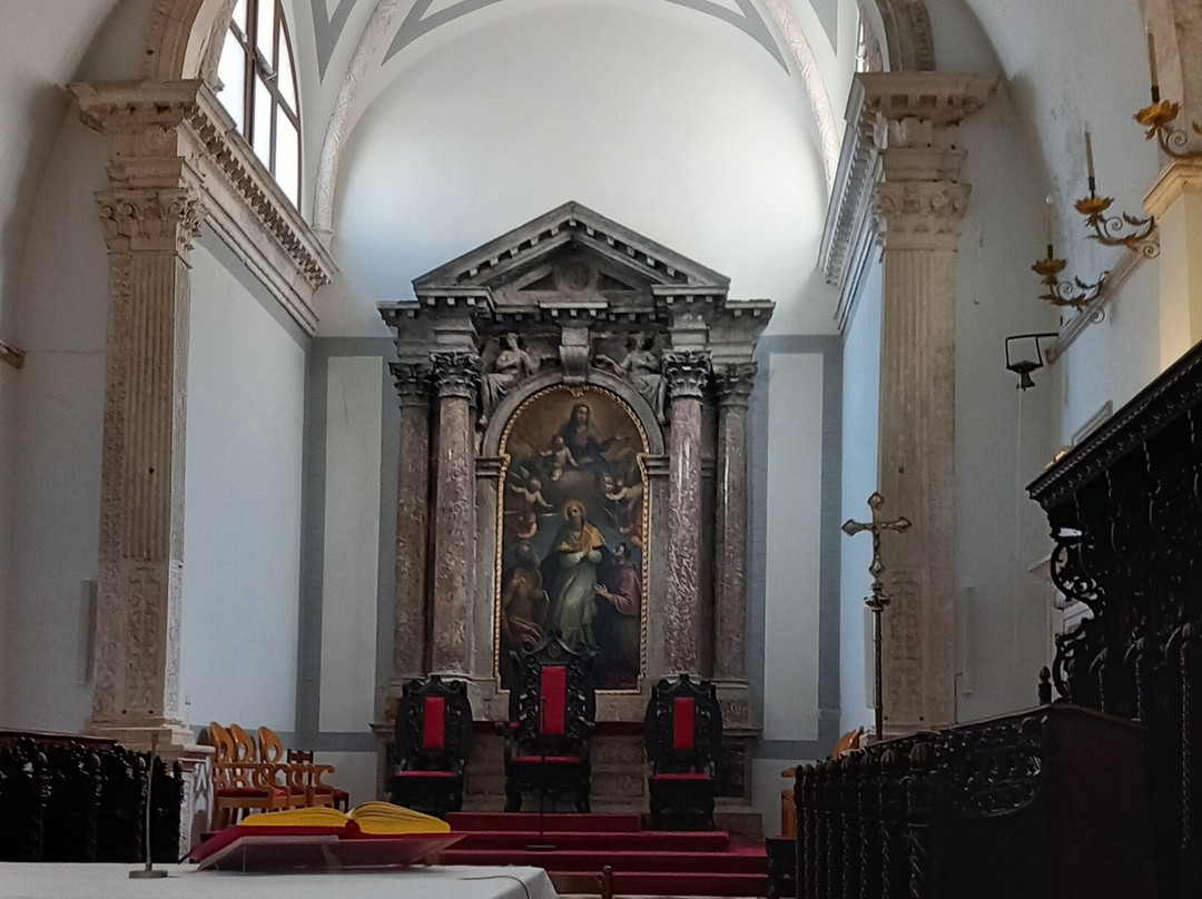 Saint Stephen's Cathedral-赫瓦尔必去景点