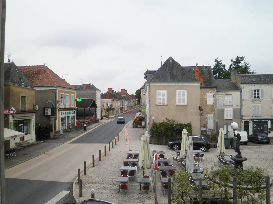 Montipouret酒店住宿-Aux Couleurs de Neuvy