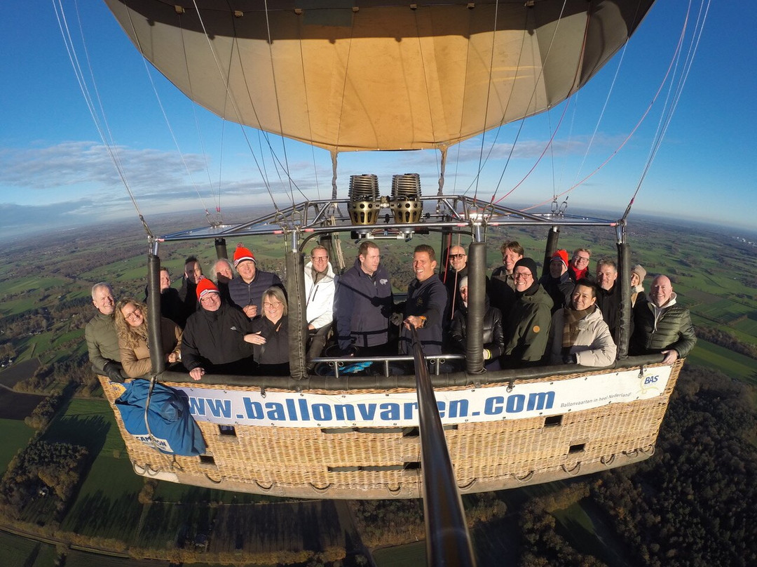 Basballonvaarten-Laren必去景点