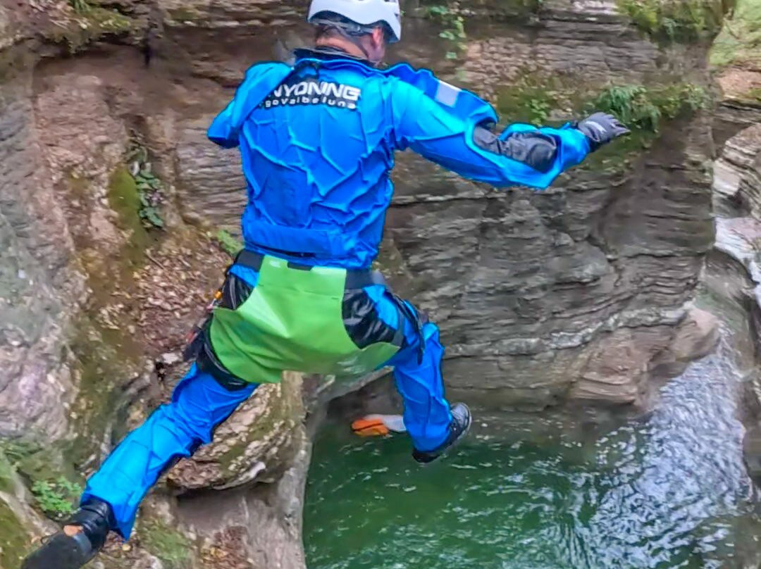 Cascata Di Cornolade-Ponte nelle Alpi必去景点