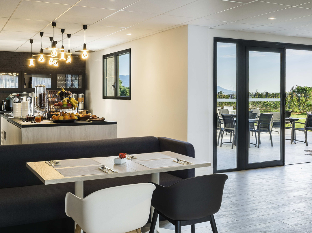 Mercure Hotel & Spa Bastia Biguglia主图