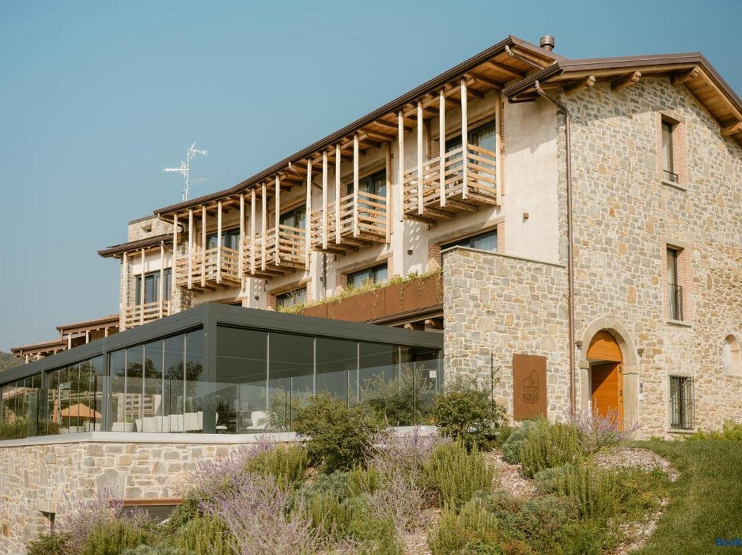 Borgo Capietaglio Wine Resort