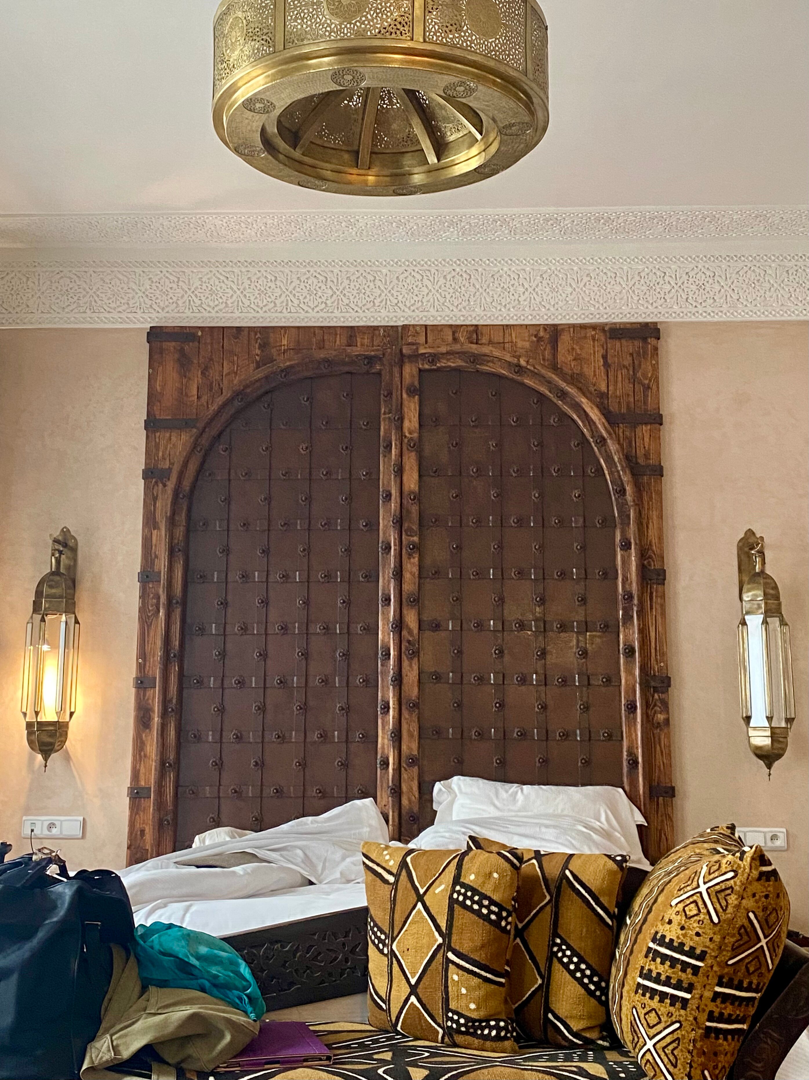 里亚德克瑞迪尼酒店-官方