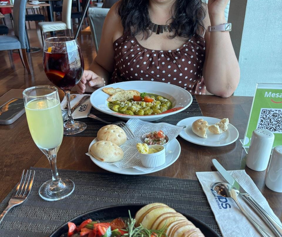 MDS Hotel Concepción主图