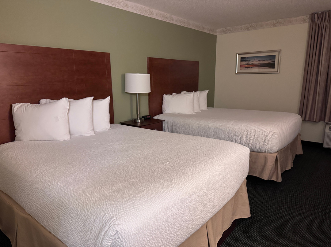 Baymont By Wyndham Mackinaw City主图