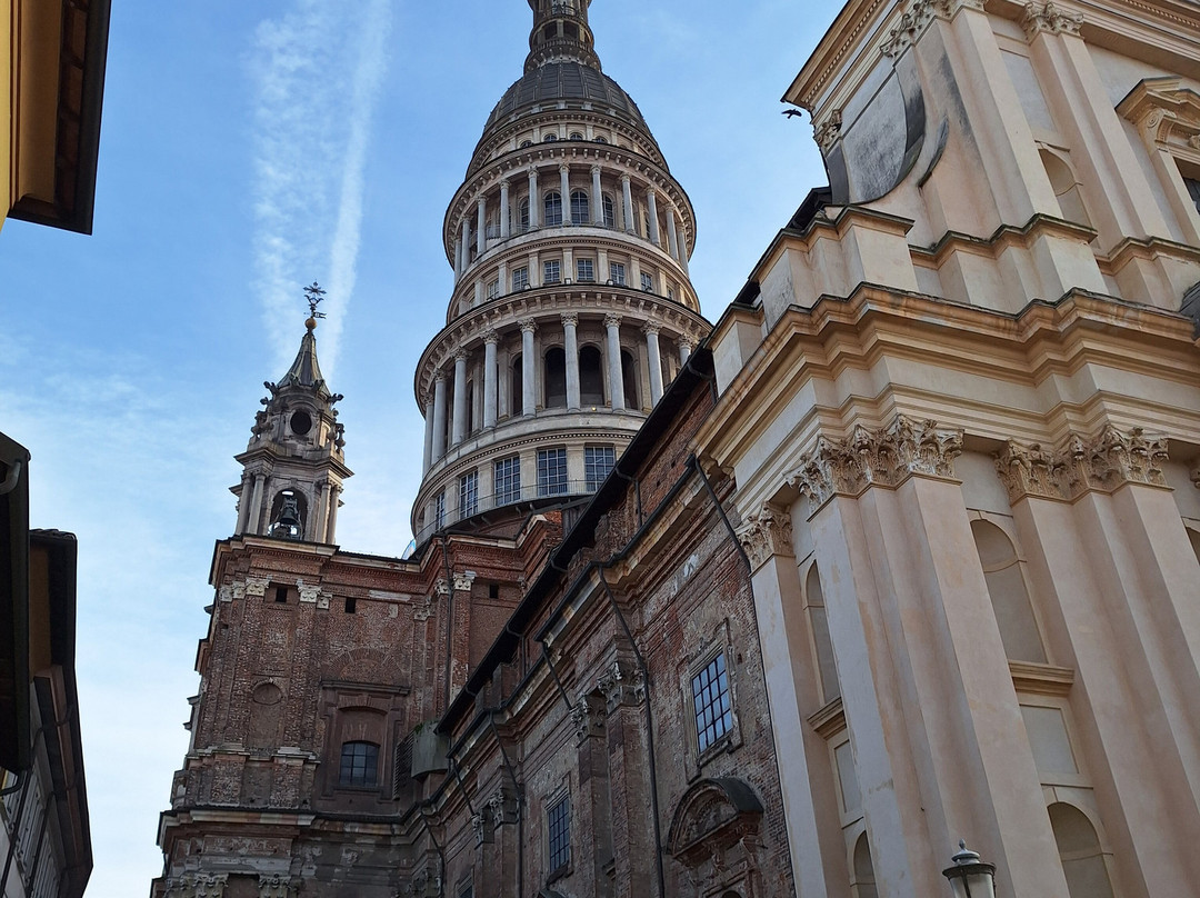 Basilica di San Gaudenzio-诺瓦拉必去景点