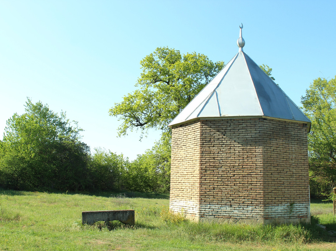 The Ağbil Mausoleums-Quba必去景点